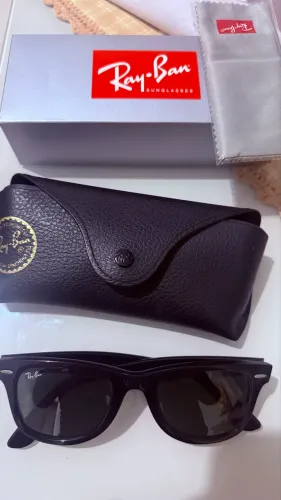 Vende- se oculos RAY - BAN ORIGINAL