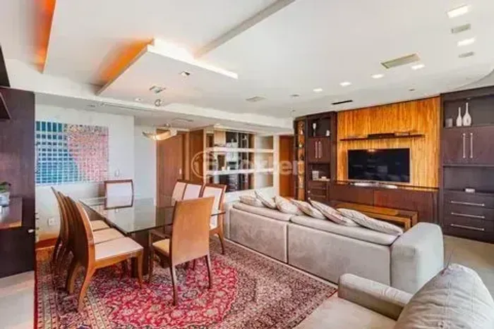 APARTAMENTO E PRÉDIO SHOW!! 235 m² com 3 quartos em Três Figueiras - Porto Alegre - RS