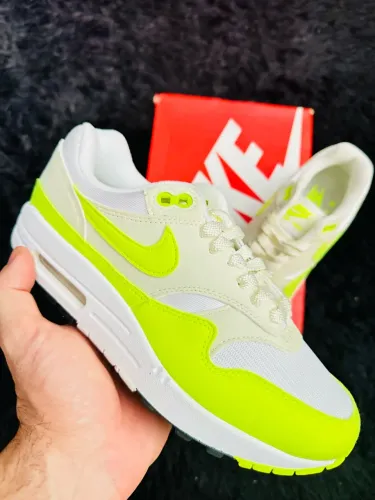 Tênis Air Max 1 Volt 36br