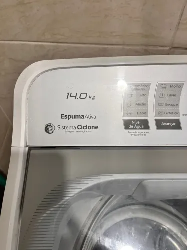 Máquina de lavar Panasonic