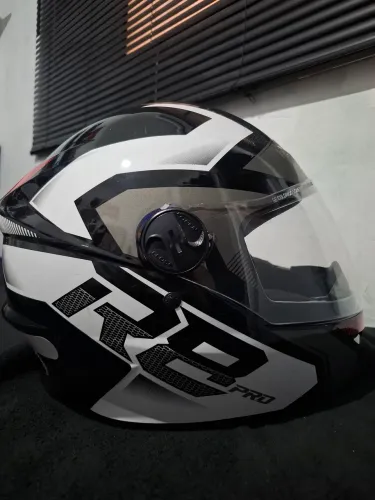 Capacete R8 Pro Tork ( Faço troca por outro )