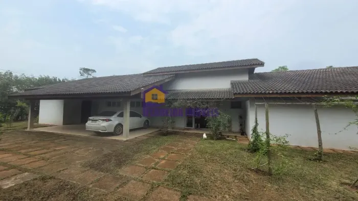 Ibiúna, linda chácara em condomínio de alto padrão