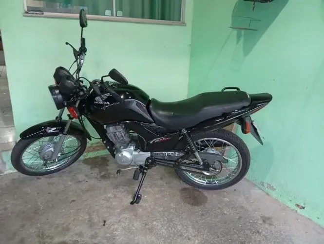 VENDO MOTO FAN 125 2013 sem detalhe linda  PNEUS NOVOS