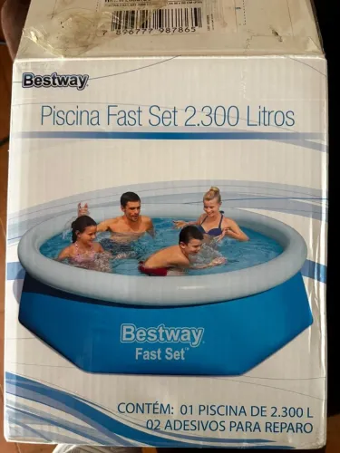 Piscina 2.300L (na caixa)