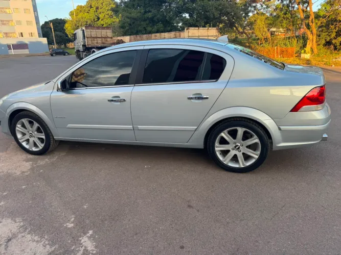 Chevrolet Vectra Elegan. 2.0 MPFI 8V Flexpower AUT 2010