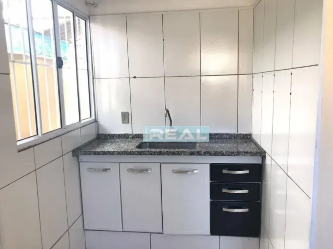 Casa com 2 dormitórios para alugar, 60 m² por R$ 1.600,00/mês - Cooperlotes - Paulínia/SP