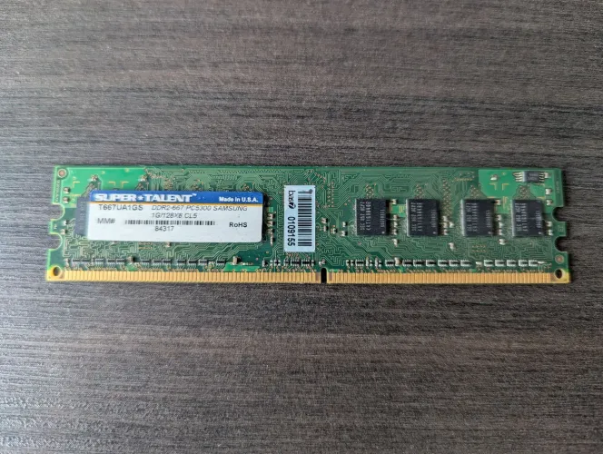 Memória RAM Super Talent 1GB DDR2 667MHz PC2-5300 Desktop (Chips Samsung)