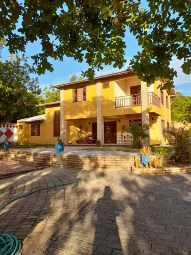 Casa com 9 dormitórios à venda, 550 m² por R$ 4.200.000,00 - Fortim - Fortim/CE