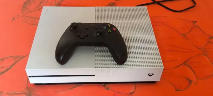 Microsoft Xbox one s 1tb