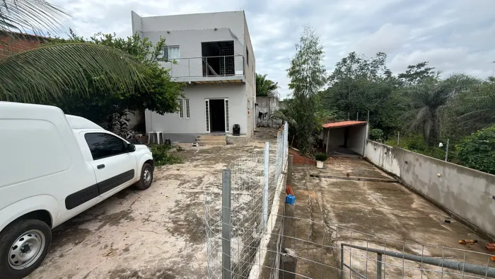 Vendo casa duplex 