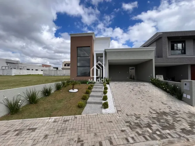 Casa de Alto Padrão em Condomínio Uvaranas, Ponta Grossa/PR
