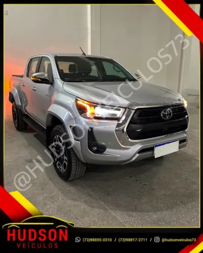 Toyota Hilux CD SRX Plus 4X4 2.8 TDI Die. Aut. 2025