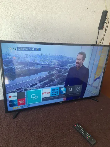TV SMART SANSUNG 43 POLEGADAS FUNCIONANDO PERFEITAMENTE SEM DETALHES ACEITO CARTÃO 