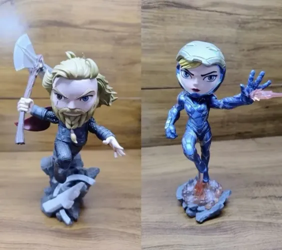 Minico's Iron Studios - Vingadores Pepper Pots & Thor - Leia !
