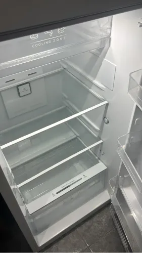 Vende-se geladeira