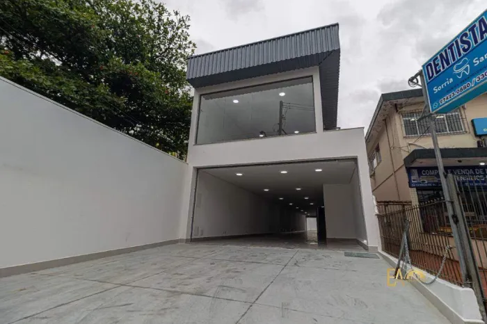 Galpão Comercial para Venda em Santos (Vila Mathias)  550 m²