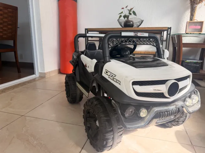 Carro elétrico infantil 12v