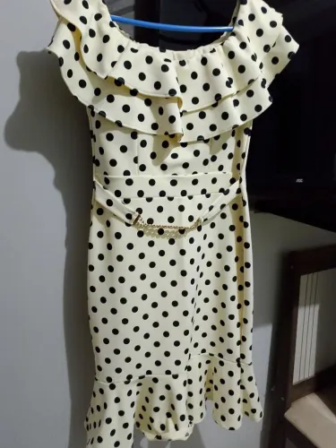 Vestido poás com nojo e cinto tamanho G