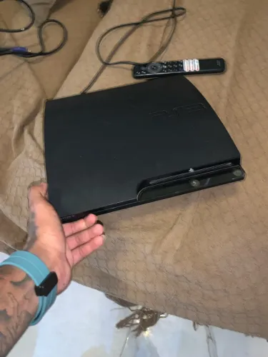 Ps3 em ótimo estado 