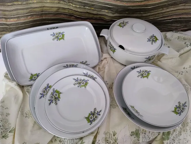 Aparelho de jantar 23 peças SEM USO