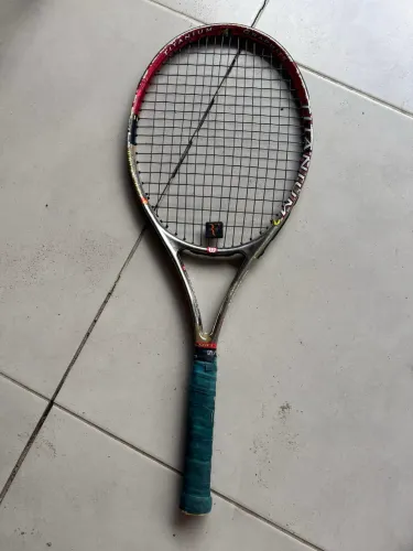 Raquete de tênis Wilson Titanium Graphite