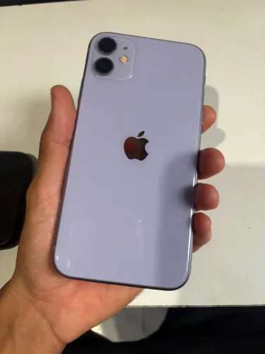 iPhone 11