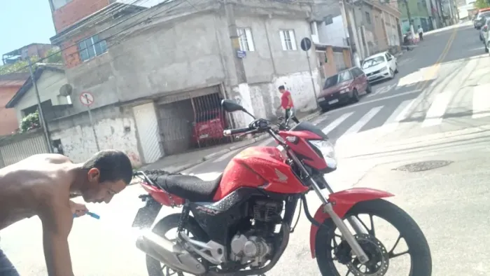 Honda fan ano 21 tudo pago só pegar e andar