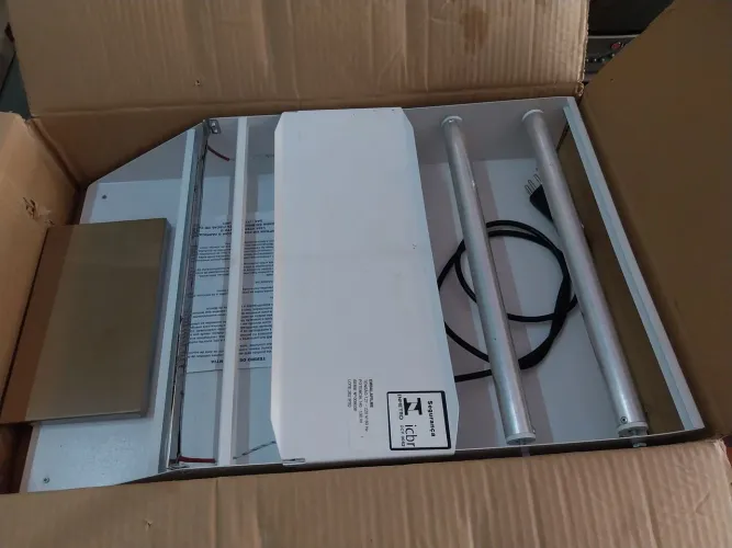 Embaladora / Seladora manual de filme PVC com corte quente* -