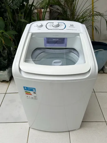 Máquina de lavar roupa Electrolux 11kg