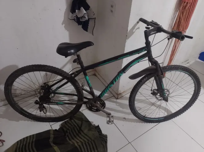 Bicicleta aro 25 quebrada