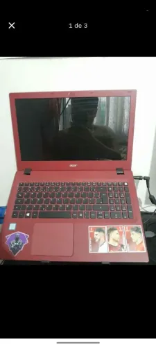 notebook Acer Aspire E5-574, na cor vermelha