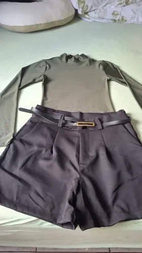 Conjunto de body manga longa, usado apenas 1 vez