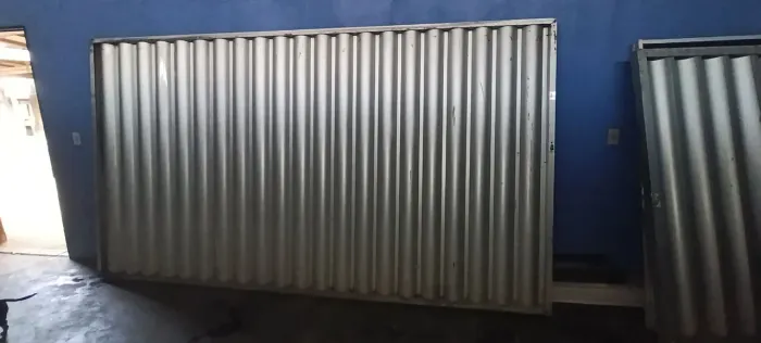 PORTAO DE ALUMÍNIO