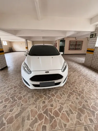 Ford Fiesta 1.5 16V Flex Mec. 5P 2015