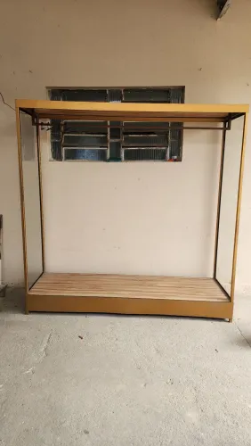 Arara de roupa 