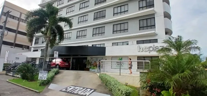 vendo sala no HC PLAZA com mobilia completa vizinho ao hospital do coração 29m