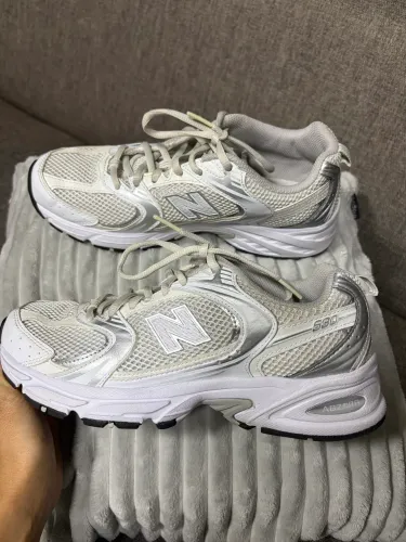 Tênis New Balance 530 - tam 38