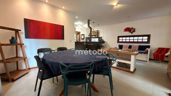 Sítio com 3 quartos à venda, 15 m² por R$ 1.696.000 - Freguesia da Escada - Guararema/SP