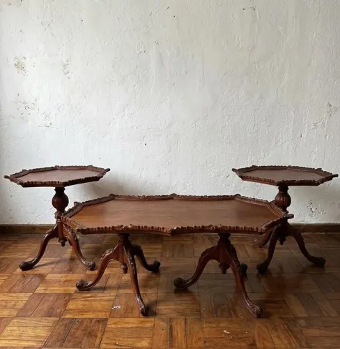 Conjunto de mesa de centro e lateral