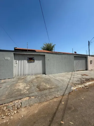 Imóvel para aluguel possui 180 metros quadrados com 3 quartos em Plano Diretor Sul - Palma