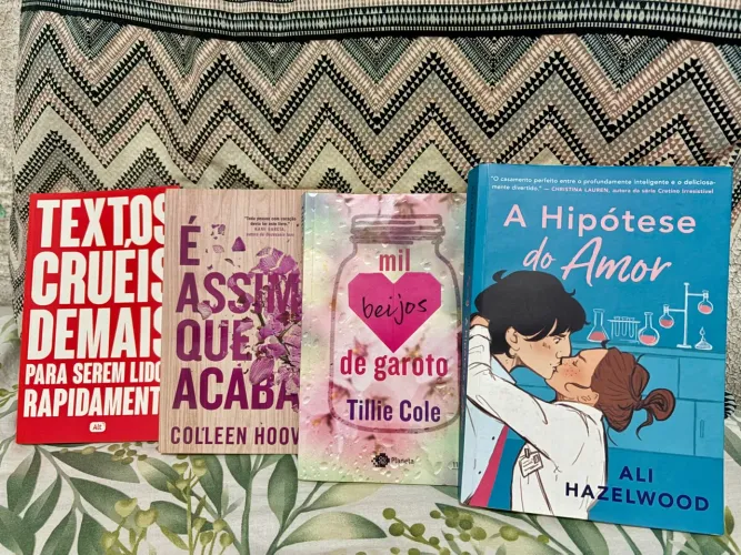 Livros - o preço de cada um está na descrição