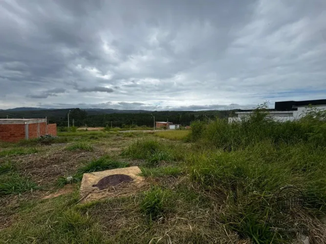 Terreno no Vivalegro, Votorantim