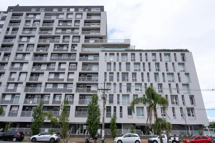 Sala comercial com 39 m² disponível para venda ou aluguel em localização estratégica no ba