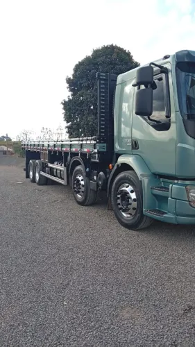 Vendo Caminhão VM 330 