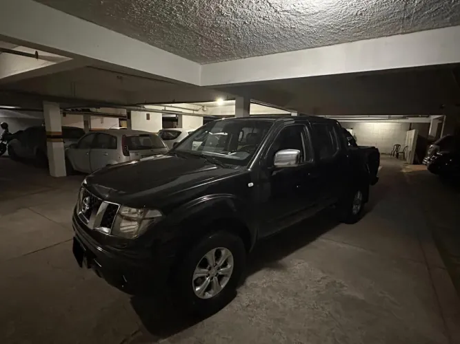 Nissan Frontier SEL CD 4X4 2.5 TB Diesel Aut. 2008