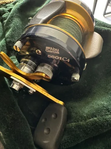 Carretilha Abu Garcia. Ambassador