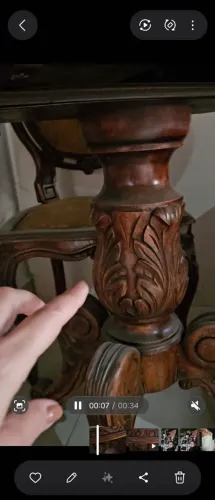 Mesa de mármore com 4 cadeiras medalhão antiga