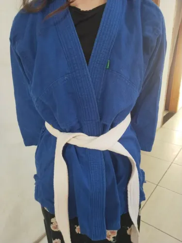 Kimono meimalha azul