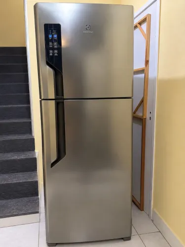 Vendo geladeira