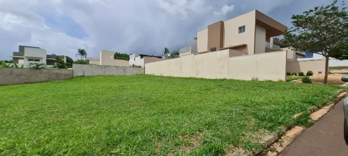 Condomínio Village Campo Novo  - 450 m2